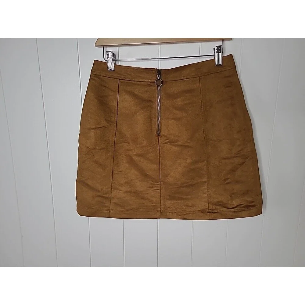 Old Navy Faux Suede Mini Skirt Pockets Womens Size 6 Golden Brown
